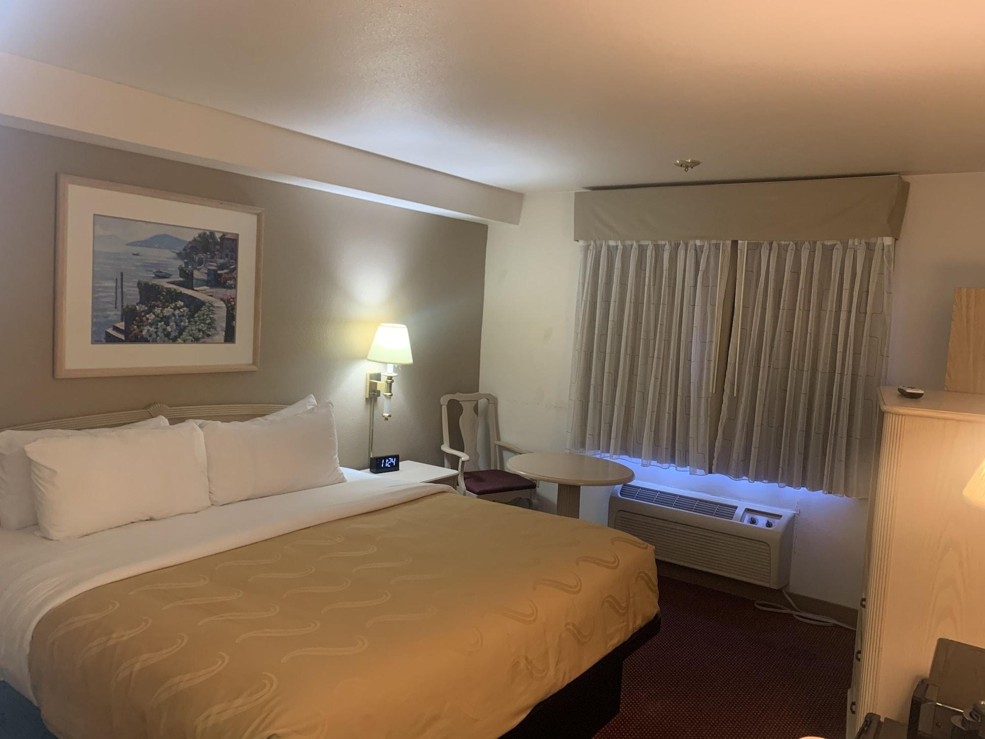 Quality Inn Albuquerque East I-40 Juan Tabo Exit Buitenkant foto